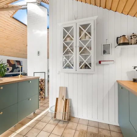 Holmsten - 250m To The Fjord By Interhome Feriehus *