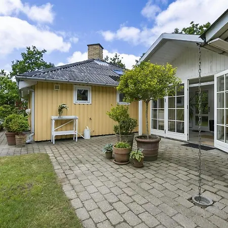 Holmsten - 250m To The Fjord By Interhome